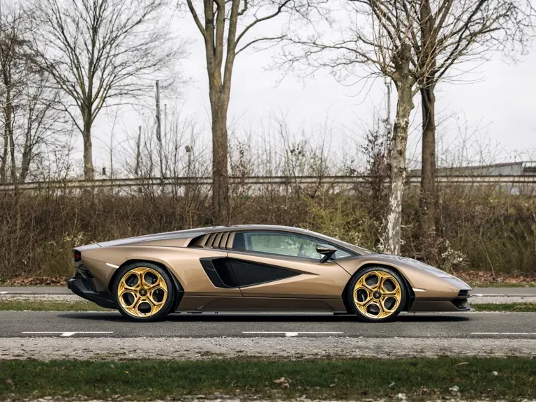 2022 Lamborghini Countach LPI 800-4 - Image 6 of 31