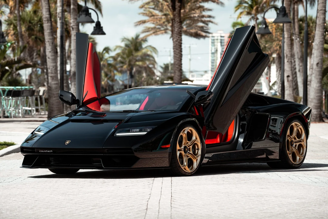2022 Lamborghini Countach LPI 800-4 - Image 16 of 31
