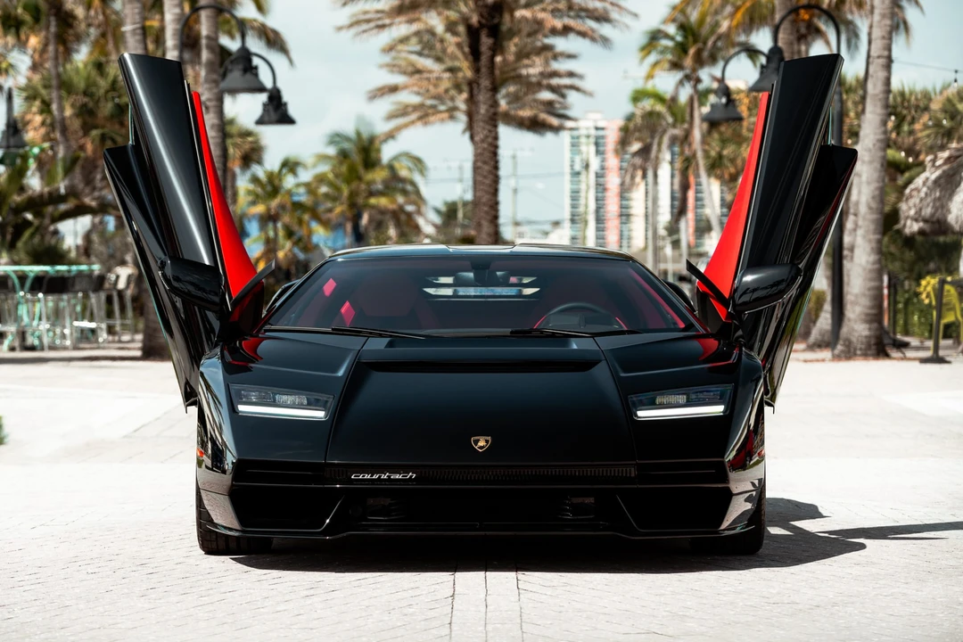 2022 Lamborghini Countach LPI 800-4 - Image 14 of 31