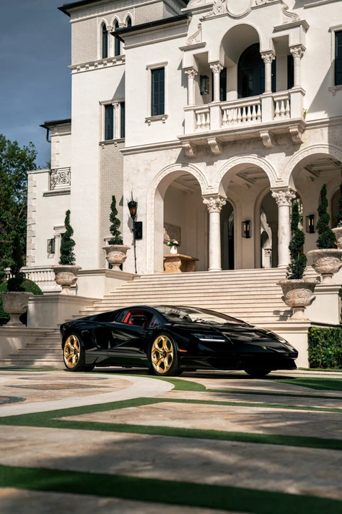 2022 Lamborghini Countach LPI 800-4 - Image 9 of 31
