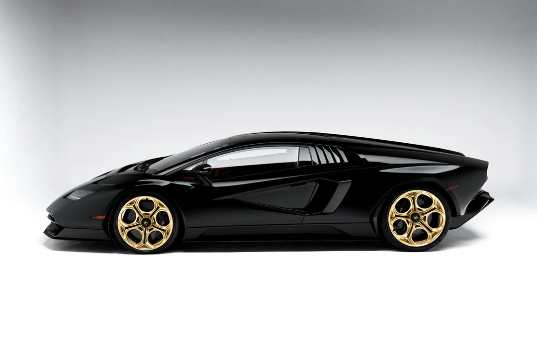 2022 Lamborghini Countach LPI 800-4 - Image 28 of 31