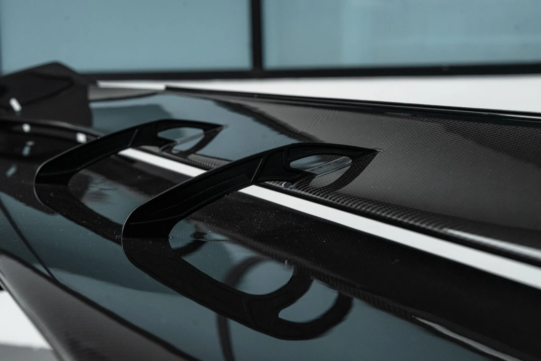 2022 Lamborghini - Image 20 of 31