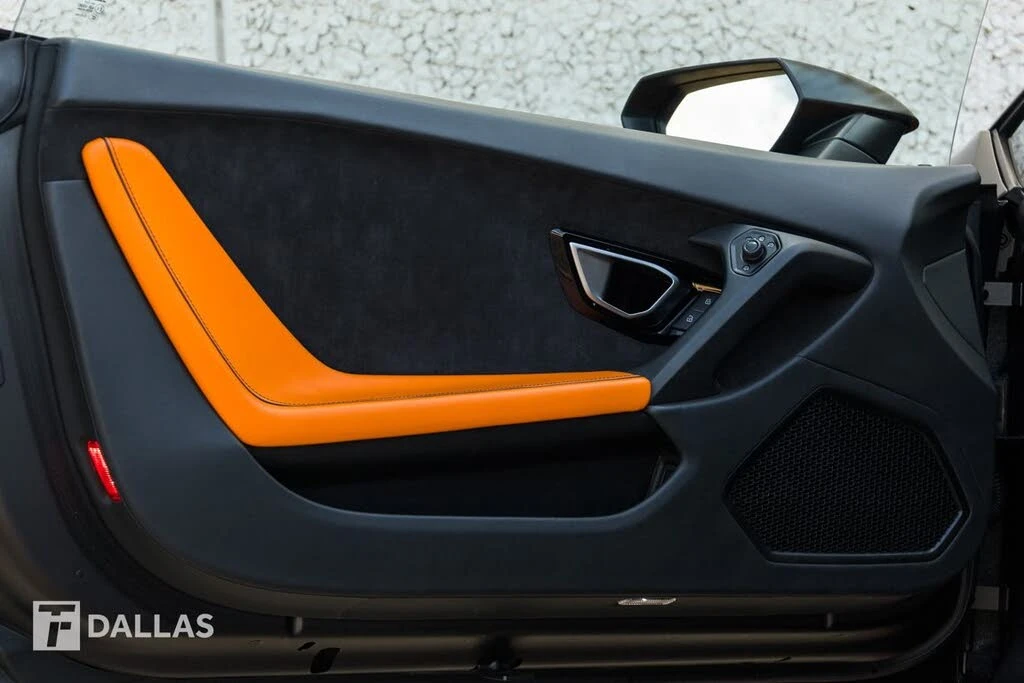 2022 Lamborghini Huracan - Image 20 of 31
