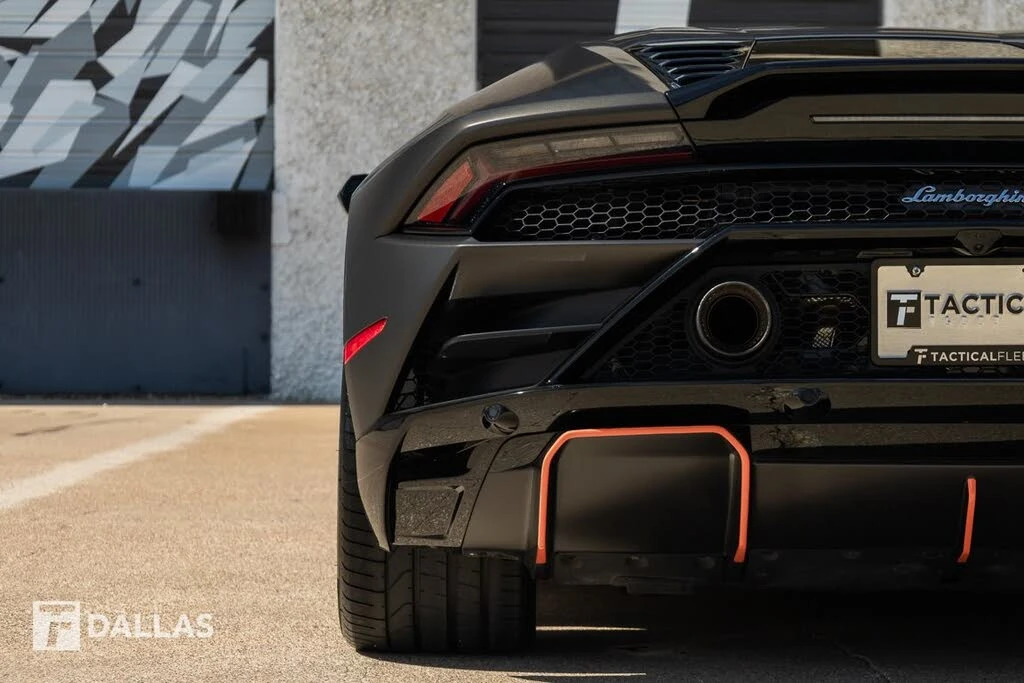2022 Lamborghini Huracan - Image 14 of 31