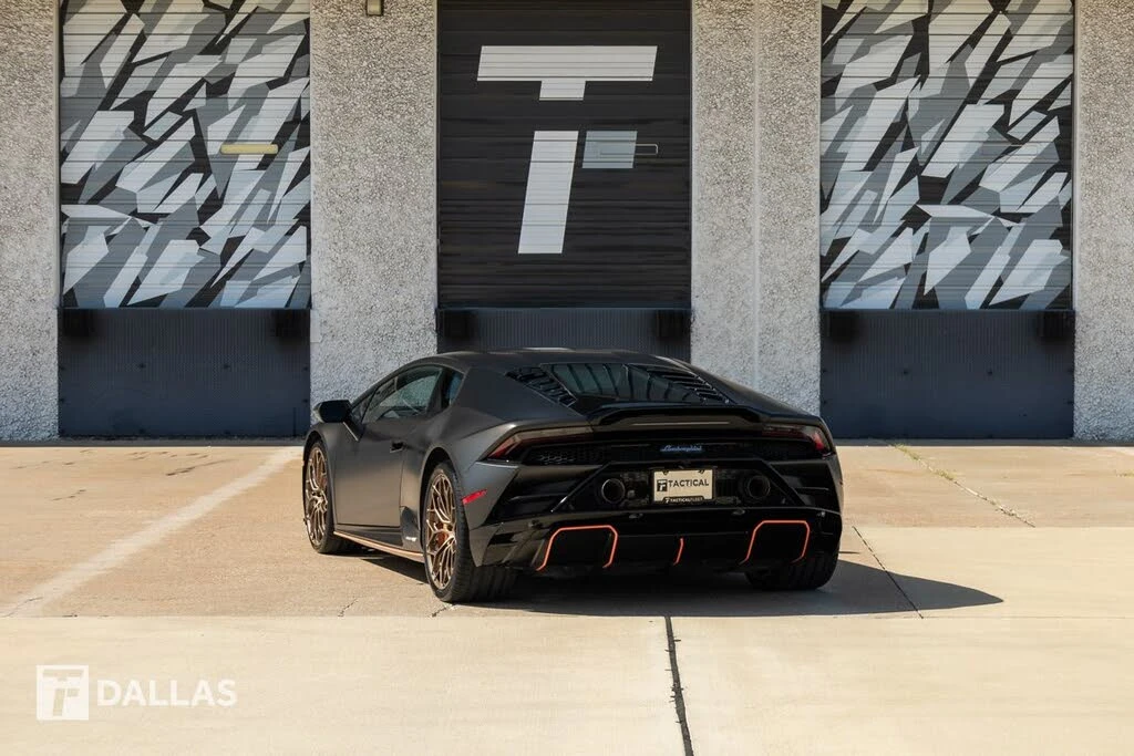 2022 Lamborghini Huracan - Image 11 of 31