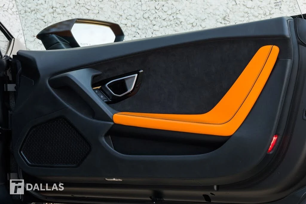 2022 Lamborghini Huracan - Image 29 of 31