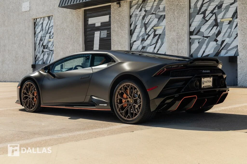 2022 Lamborghini Huracan - Image 10 of 31