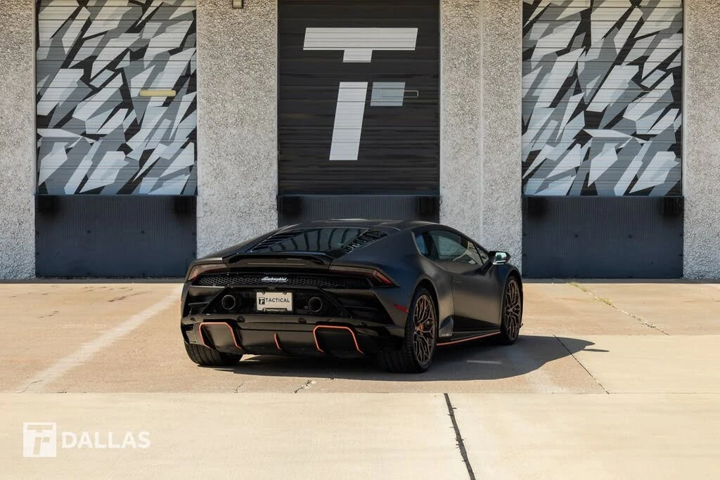 2022 Lamborghini Huracan - Image 15 of 31