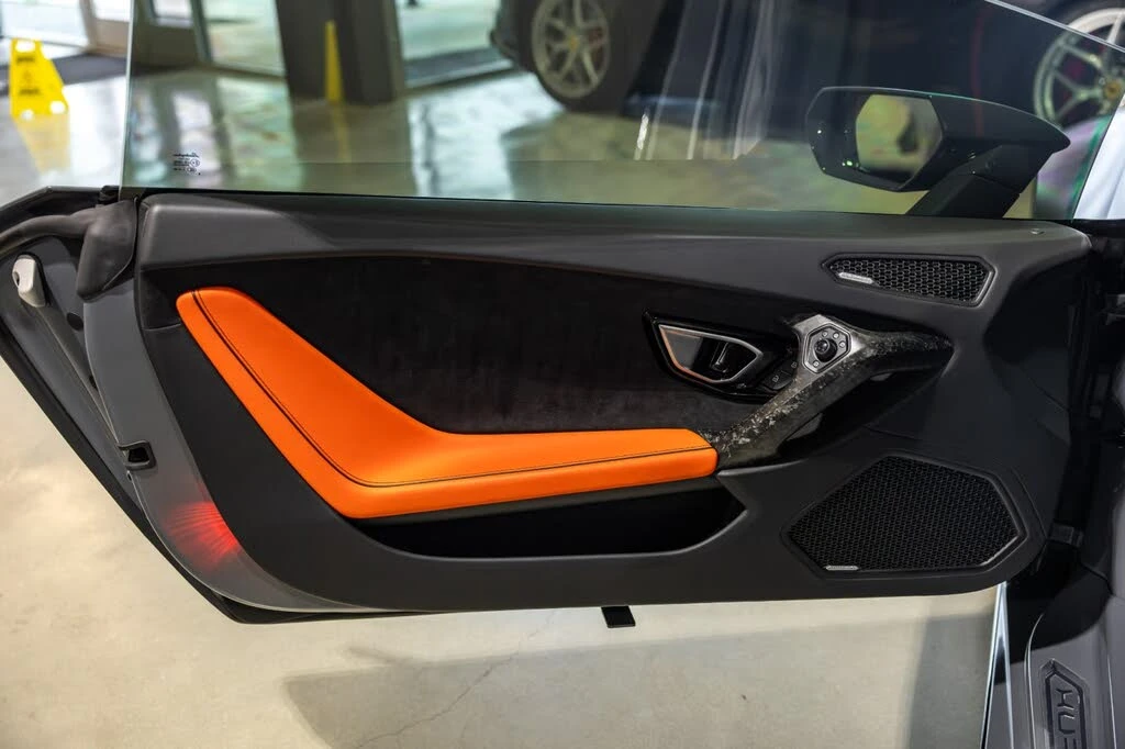 2022 Lamborghini Huracan - Image 31 of 31