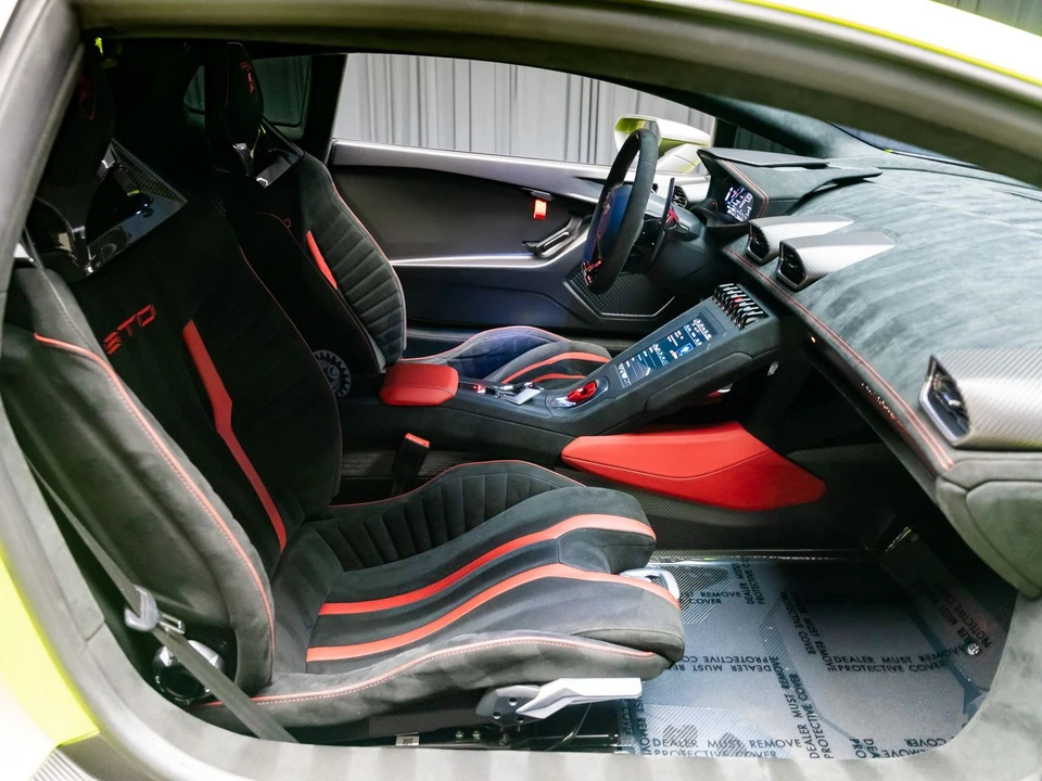 2022 Lamborghini Huracan LP610-2 EVO - Image 11 of 31