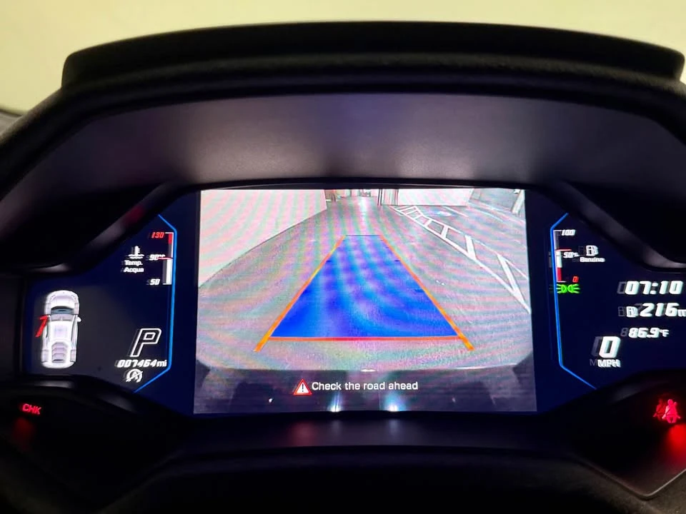 2022 Lamborghini Huracan - Image 16 of 20