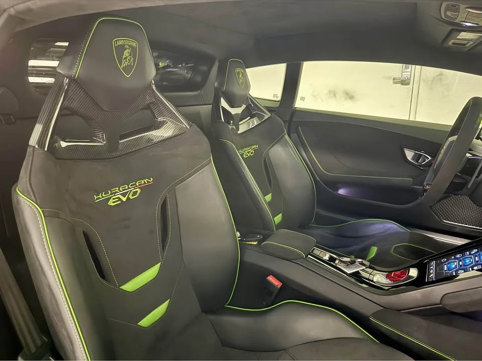 2022 Lamborghini Huracan - Image 18 of 20