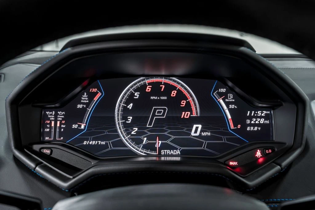 2022 Lamborghini Huracan LP640-4 EVO - Image 15 of 31