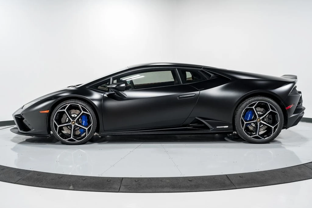 2022 Lamborghini Huracan LP640-4 EVO - Image 6 of 31