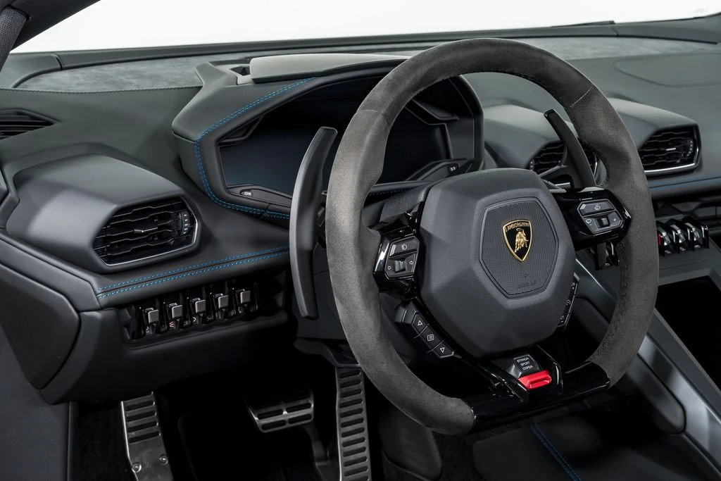 2022 Lamborghini Huracan LP640-4 EVO - Image 13 of 31