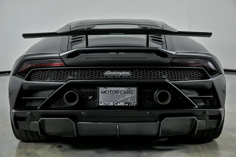2022 Lamborghini - Image 11 of 31