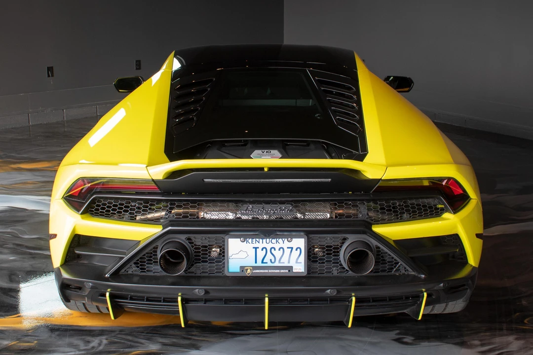 2022 Lamborghini Huracan LP640-4 EVO - Image 5 of 31