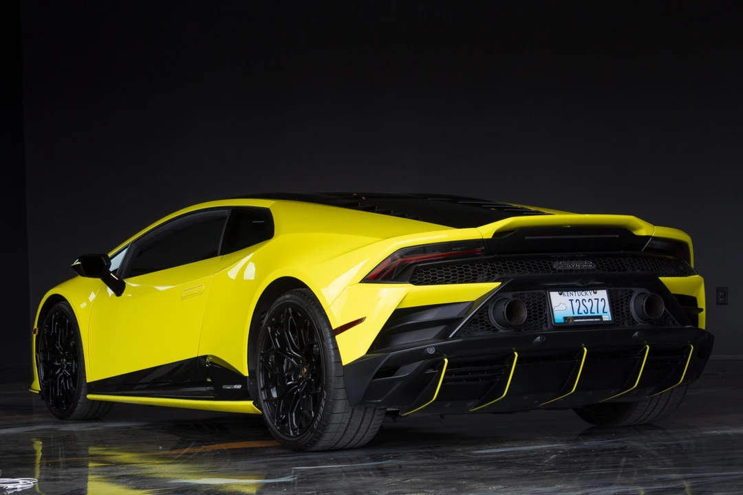 2022 Lamborghini Huracan LP640-4 EVO - Image 4 of 31