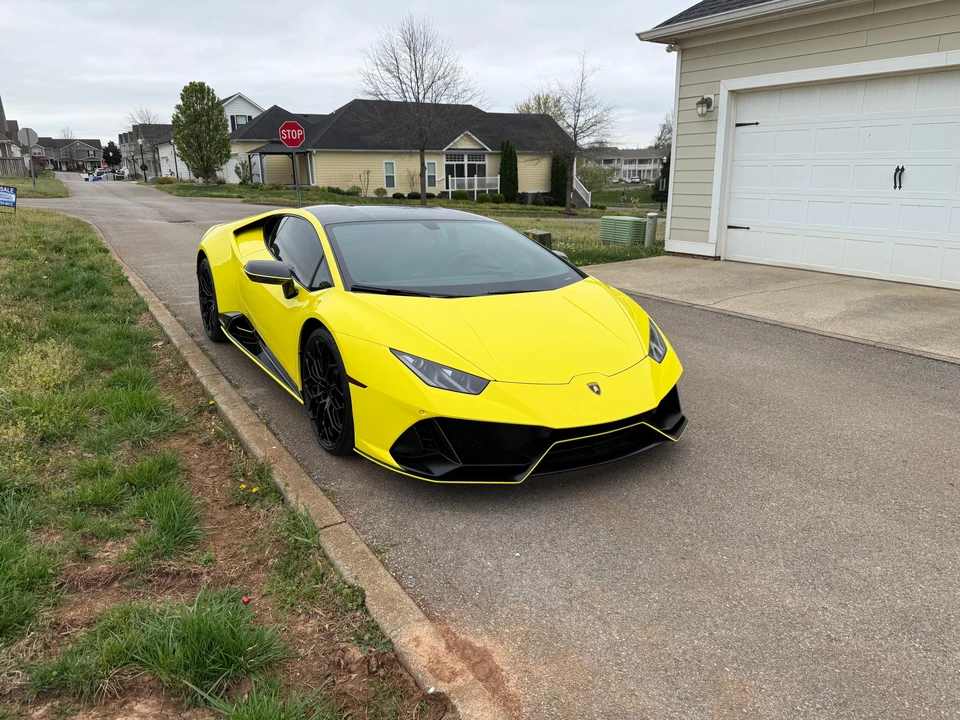 2022 Lamborghini Huracan LP640-4 EVO - Image 26 of 31