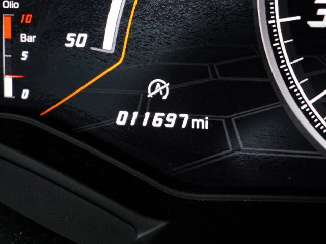 2022 Lamborghini Huracan LP640-4 EVO - Image 24 of 31