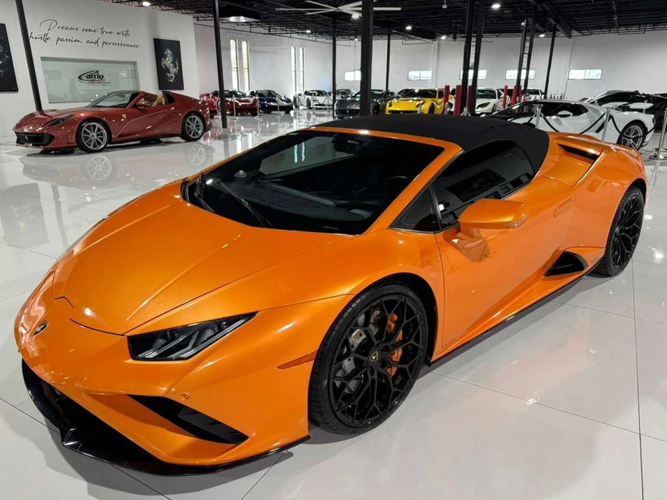 2022 Lamborghini Huracan LP610-2 EVO - Image 11 of 12