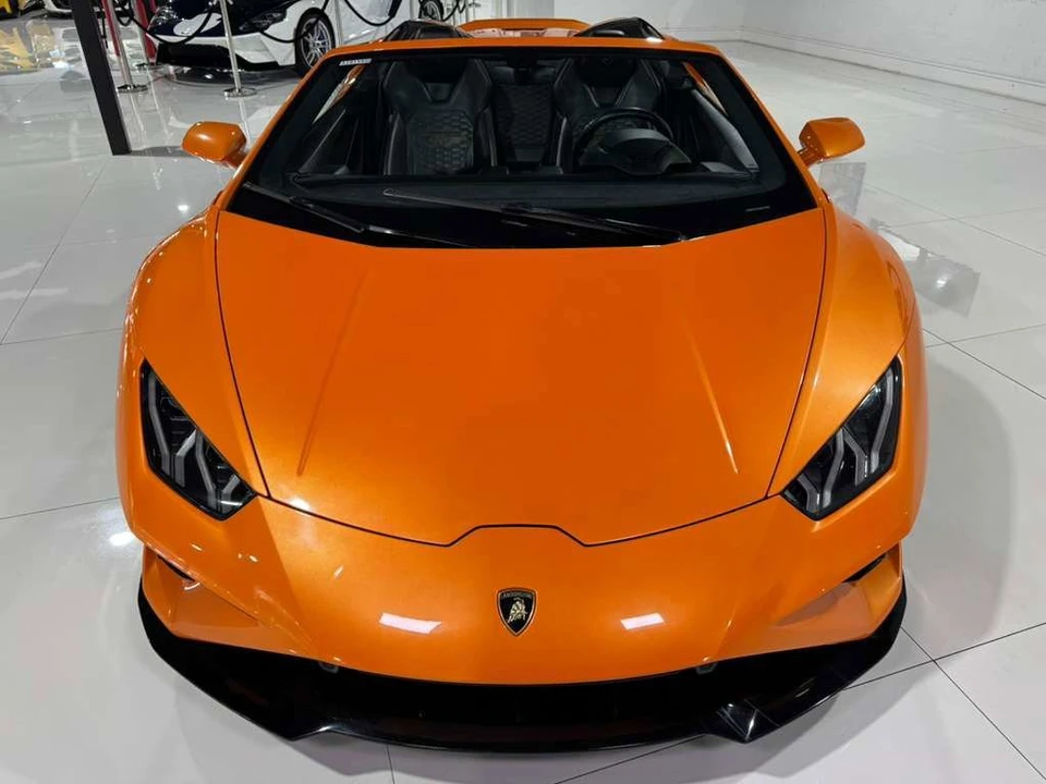 2022 Lamborghini Huracan LP610-2 EVO - Image 2 of 12