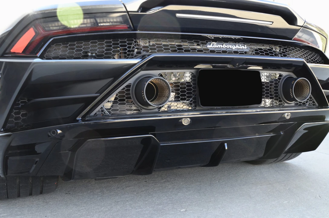 2022 Lamborghini Huracan LP610-2 EVO - Image 29 of 31