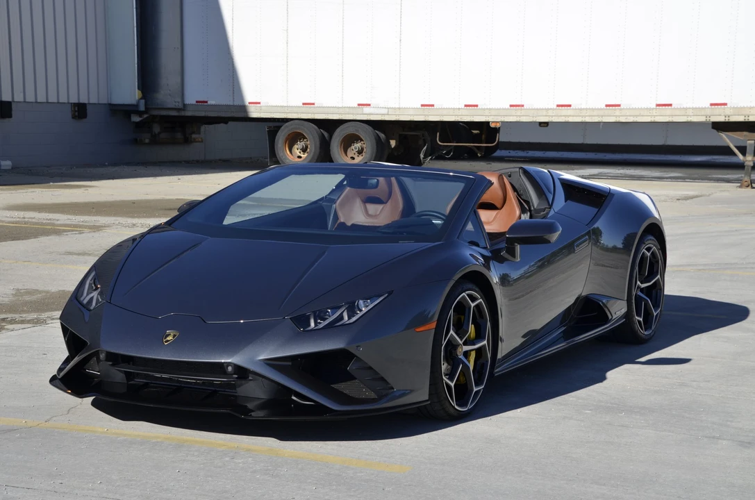 2022 Lamborghini Huracan LP610-2 EVO - Image 4 of 31