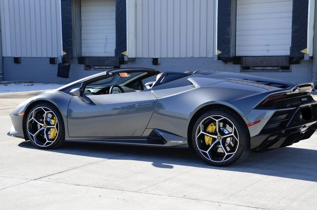 2022 Lamborghini Huracan LP610-2 EVO - Image 9 of 31