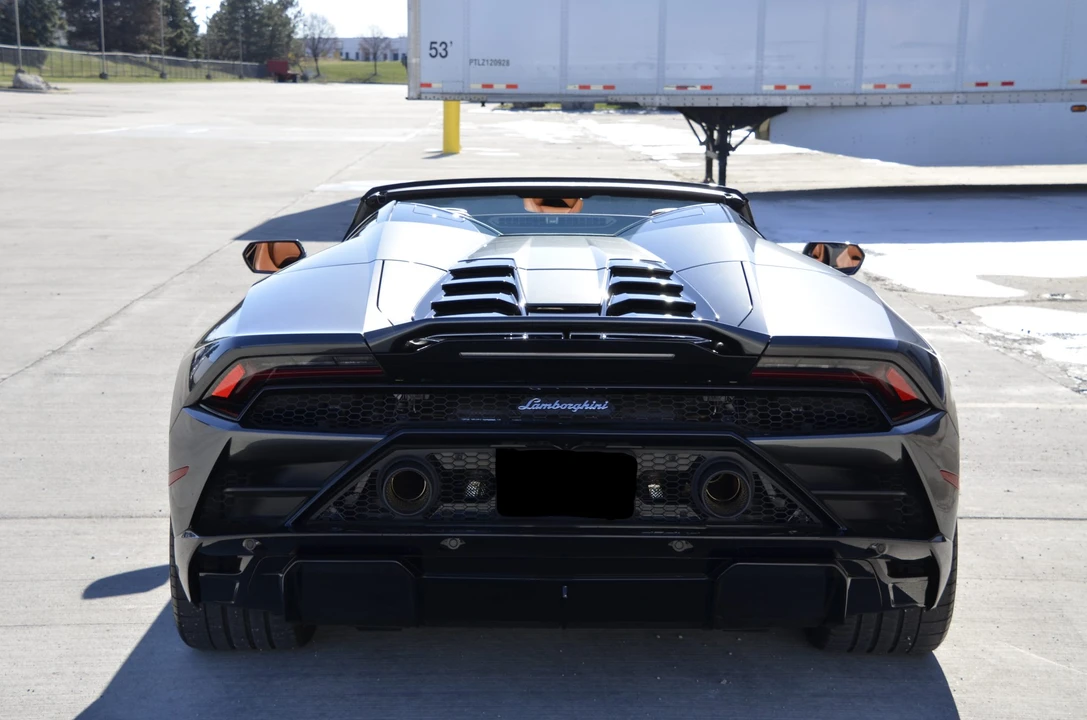 2022 Lamborghini Huracan LP610-2 EVO - Image 8 of 31