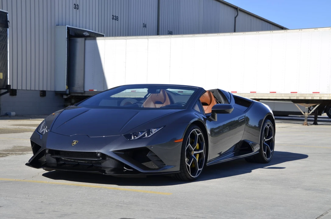 2022 Lamborghini Huracan LP610-2 EVO - Image 3 of 31