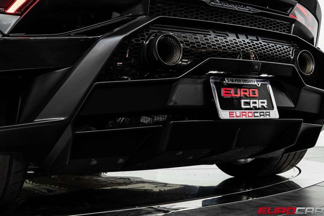 2022 Lamborghini Huracan LP640-4 EVO - Image 26 of 31