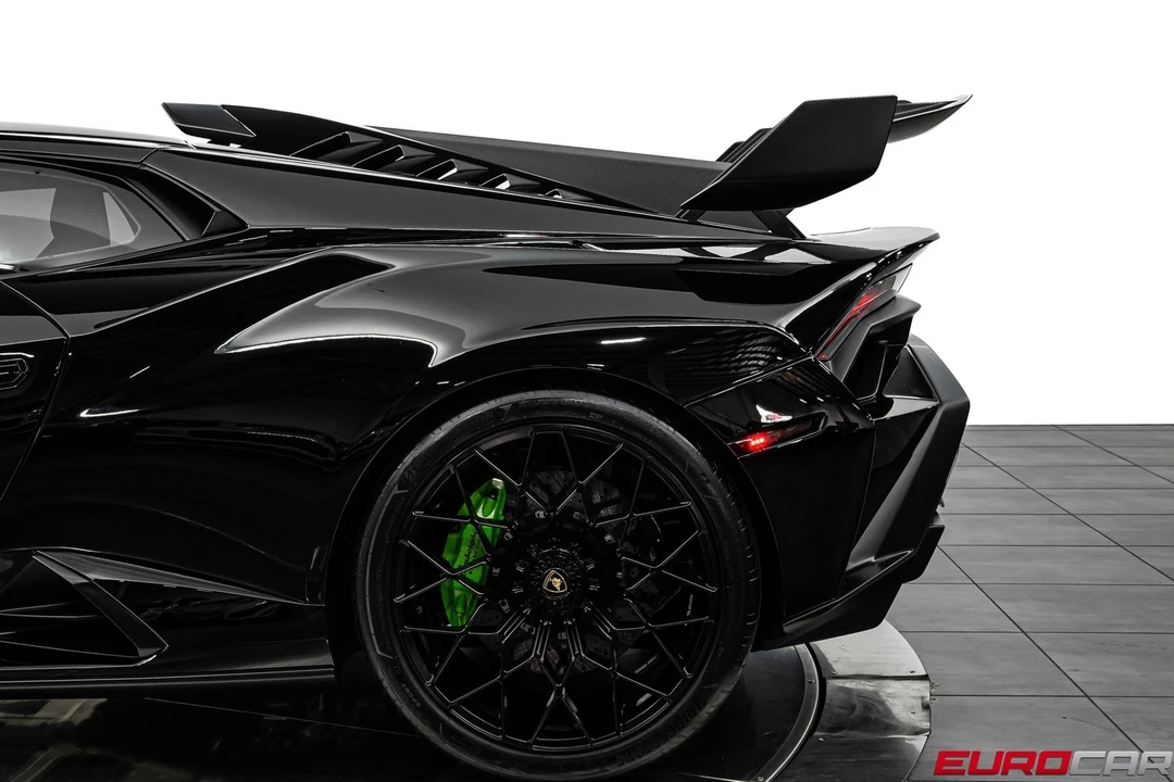 2022 Lamborghini Huracan LP640-4 EVO - Image 20 of 31
