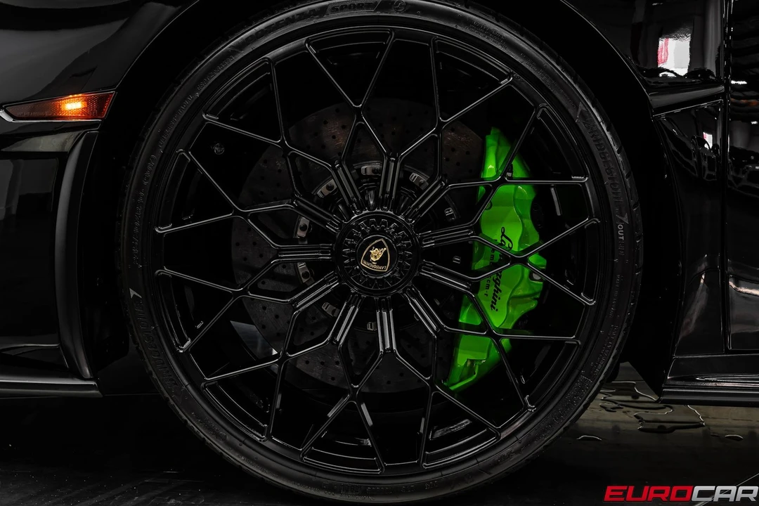 2022 Lamborghini Huracan LP640-4 EVO - Image 27 of 31