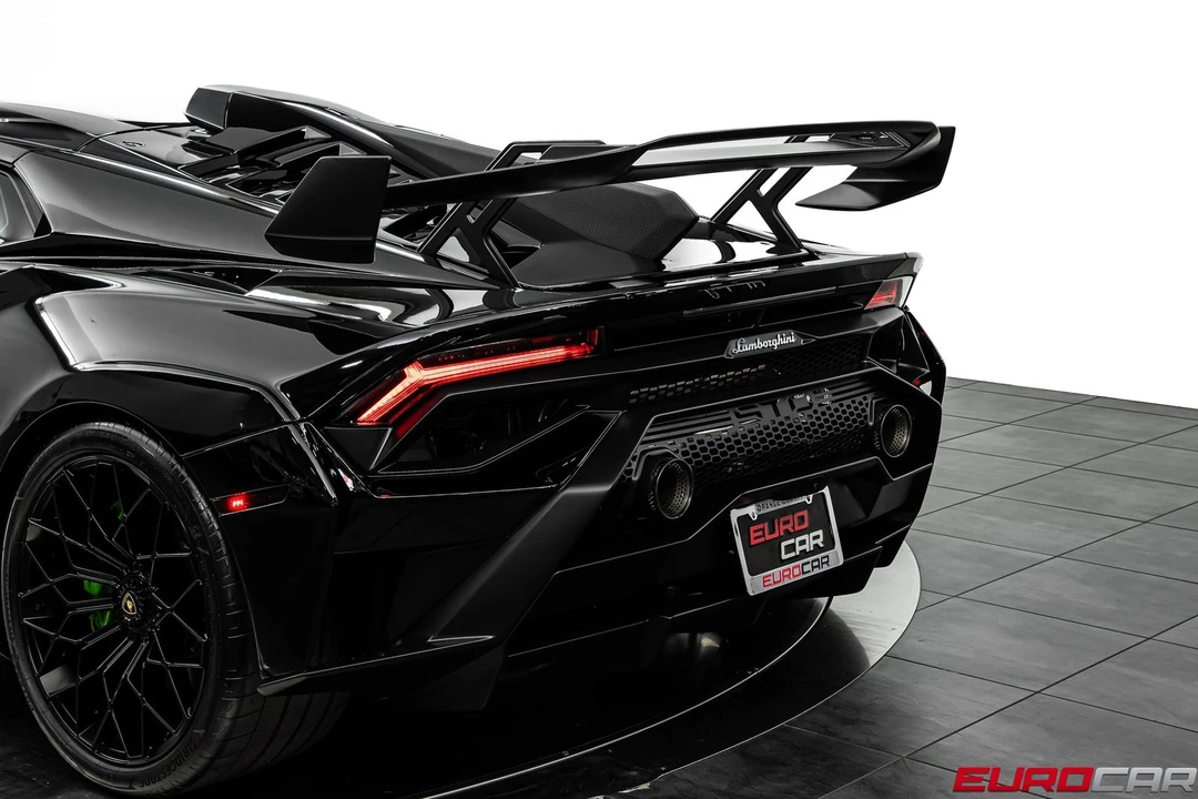 2022 Lamborghini Huracan LP640-4 EVO - Image 21 of 31