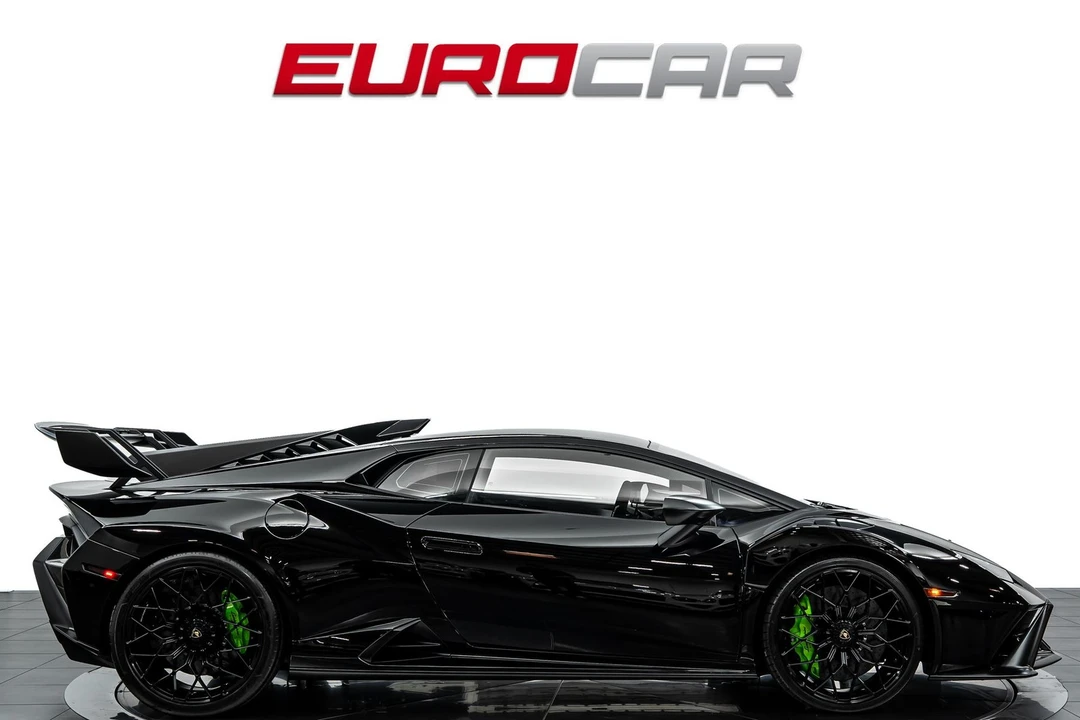 2022 Lamborghini Huracan LP640-4 EVO - Image 6 of 31