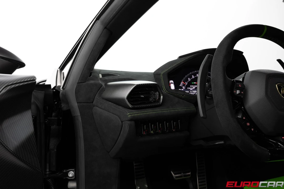 2022 Lamborghini Huracan LP640-4 EVO - Image 31 of 31