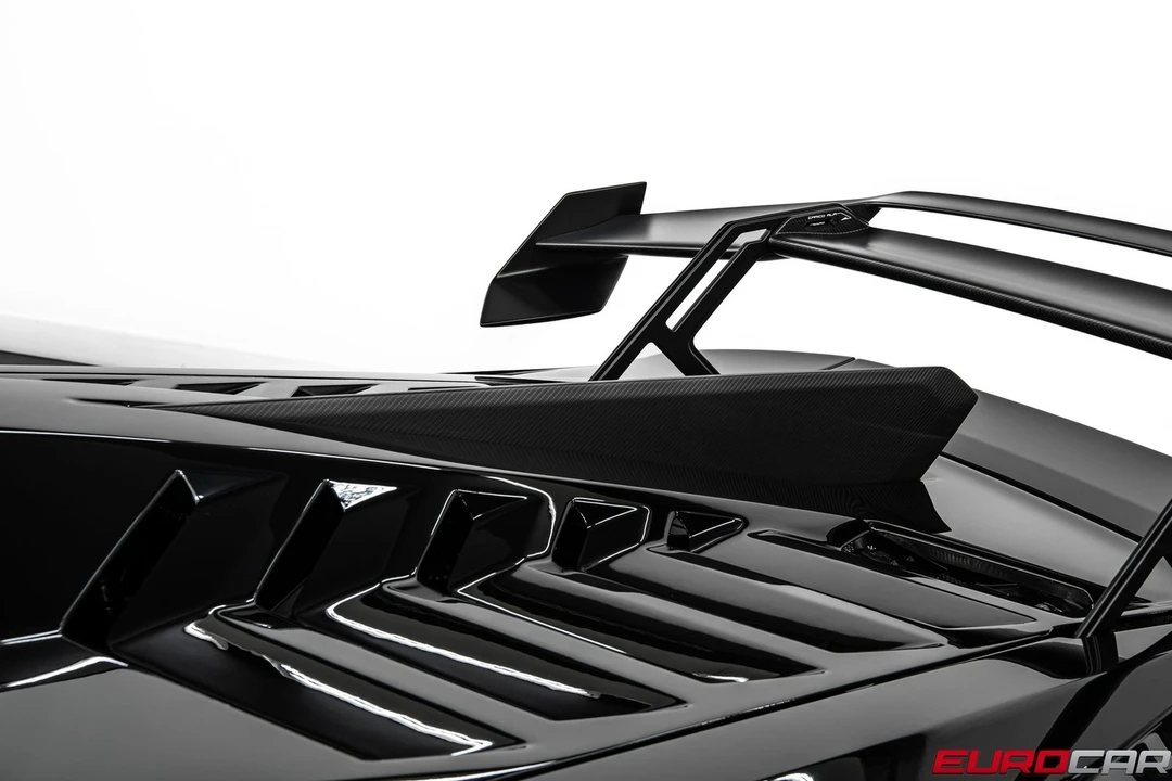 2022 Lamborghini Huracan LP640-4 EVO - Image 18 of 31