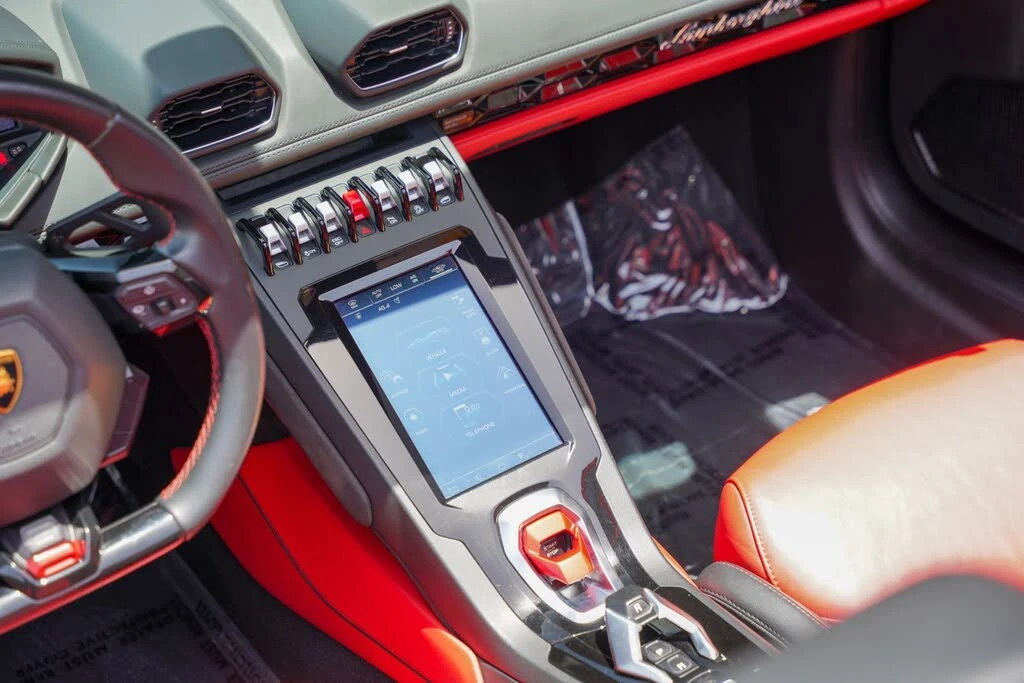 2022 Lamborghini Huracan LP610-2 EVO - Image 26 of 31