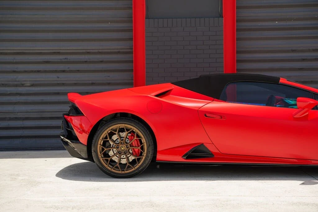 2022 Lamborghini Huracan LP610-2 EVO - Image 17 of 31