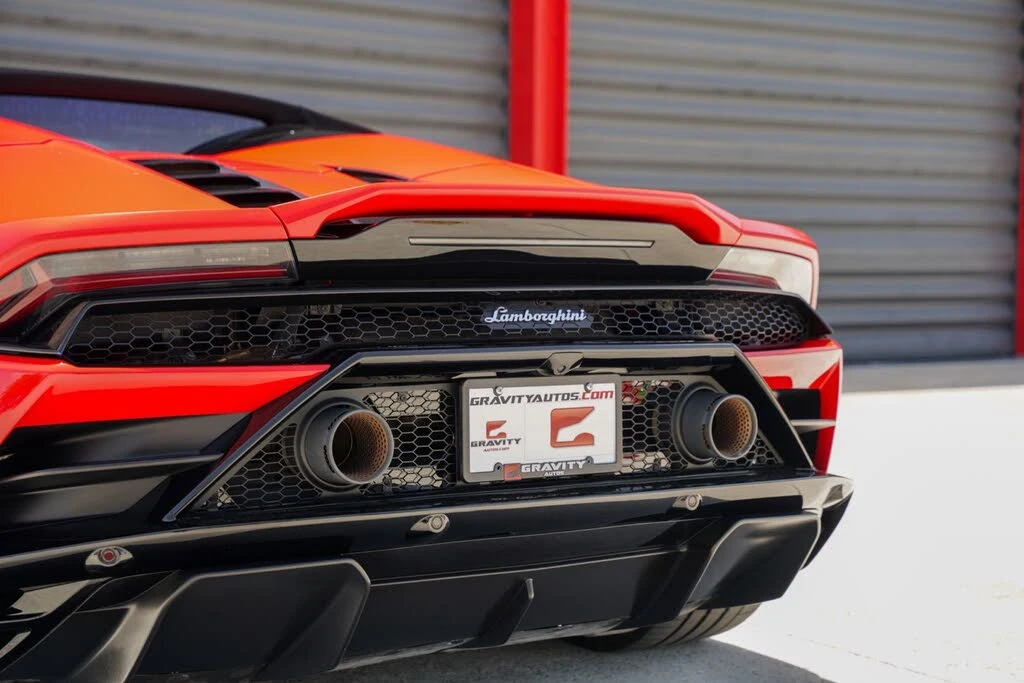2022 Lamborghini Huracan LP610-2 EVO - Image 8 of 31