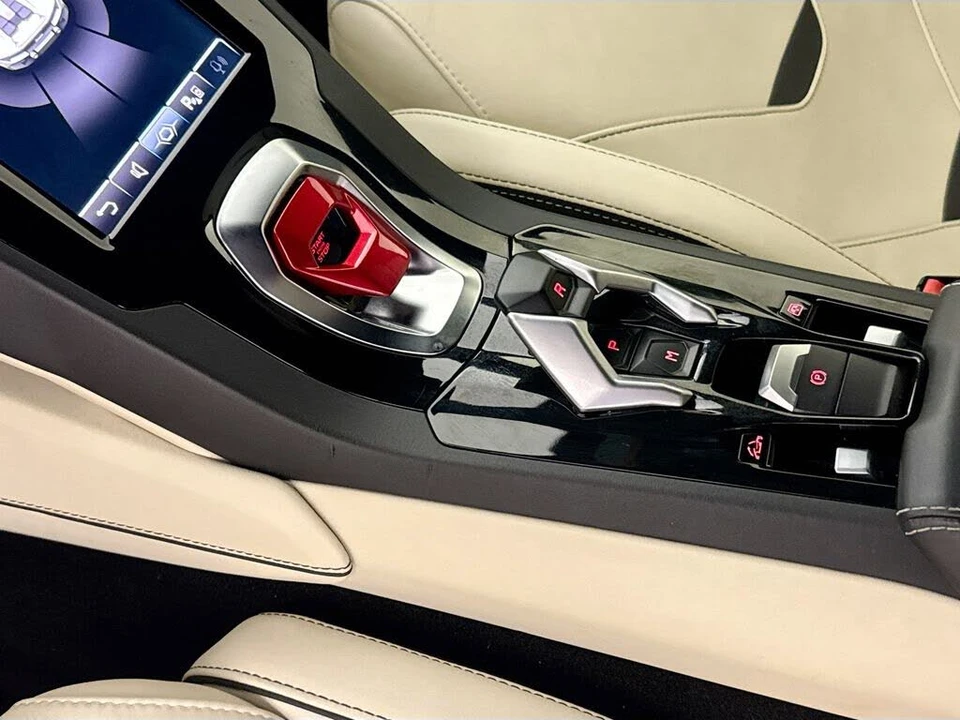 2022 Lamborghini Huracan LP610-2 EVO - Image 17 of 31