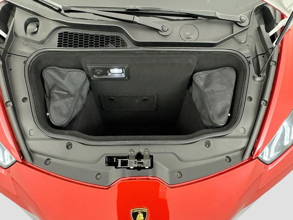 2022 Lamborghini Huracan LP610-2 EVO - Image 28 of 31