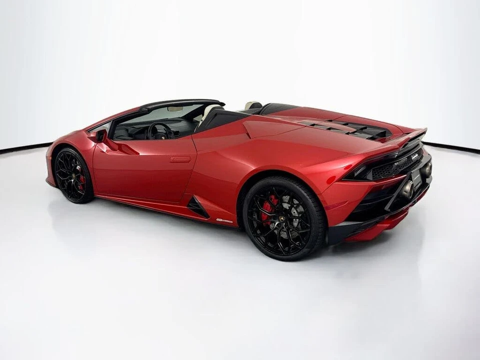 2022 Lamborghini Huracan LP610-2 EVO - Image 7 of 31
