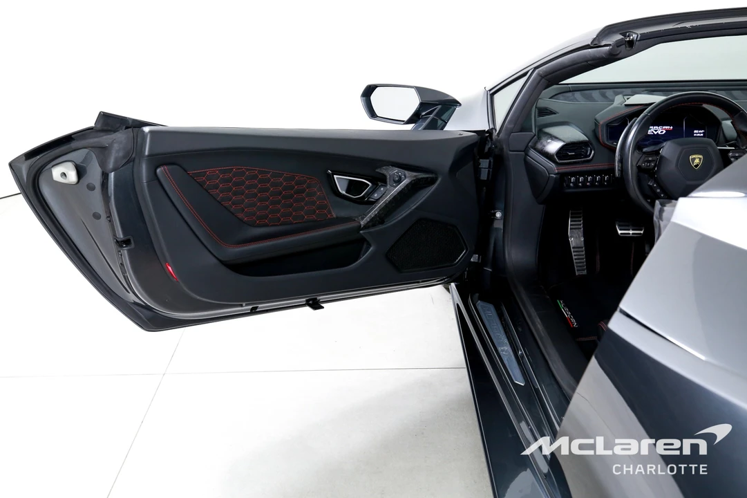 2022 Lamborghini Huracan LP610-2 EVO - Image 10 of 27