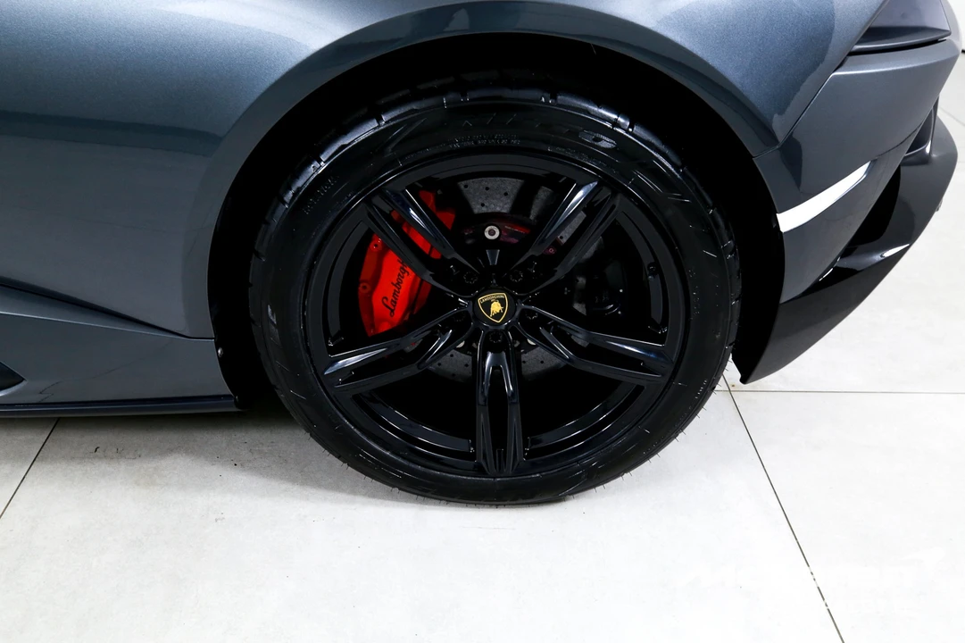 2022 Lamborghini Huracan LP610-2 EVO - Image 25 of 27