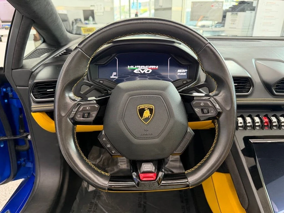 2022 Lamborghini Huracan LP610-2 EVO - Image 13 of 23
