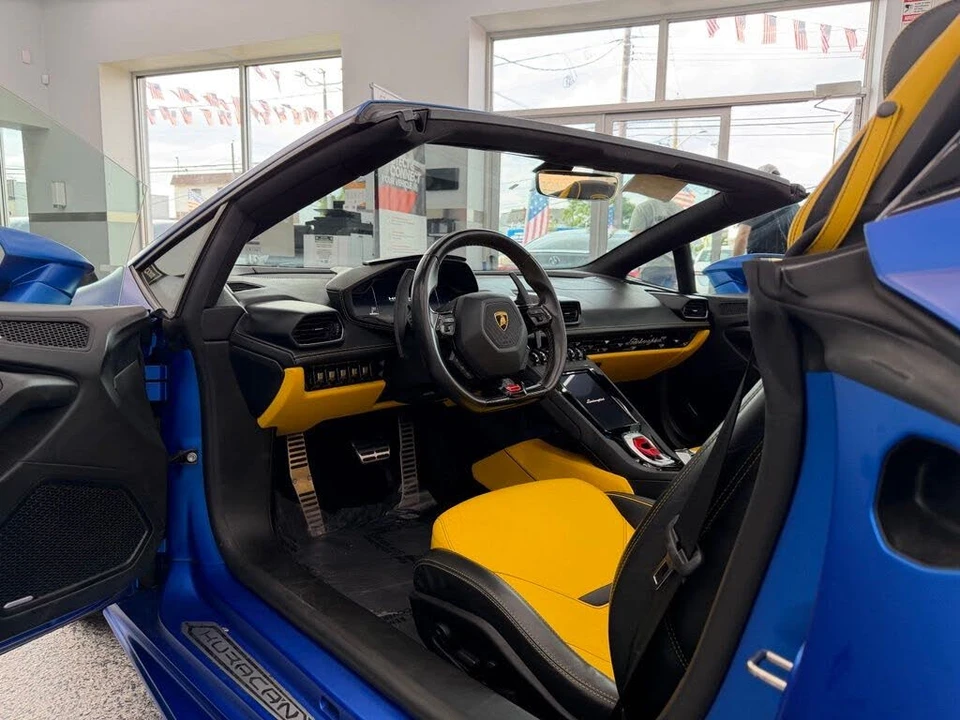 2022 Lamborghini Huracan LP610-2 EVO - Image 12 of 23