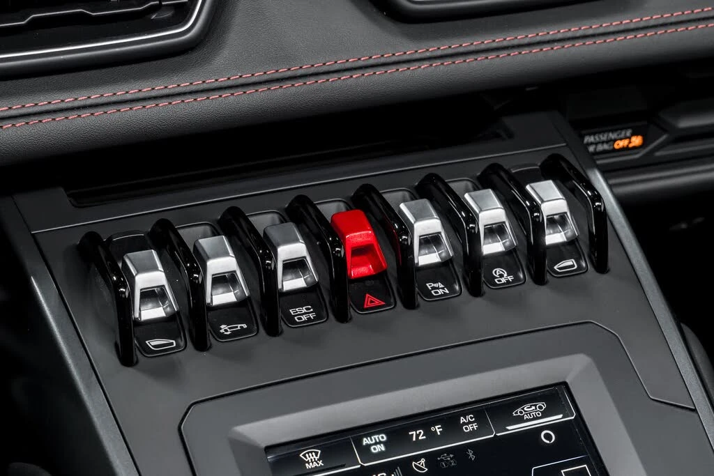 2022 Lamborghini Huracan LP610-2 EVO - Image 24 of 31