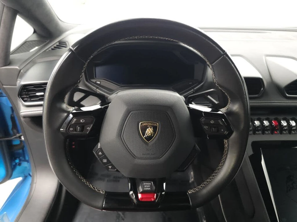 2022 Lamborghini Huracan LP610-2 EVO - Image 18 of 31